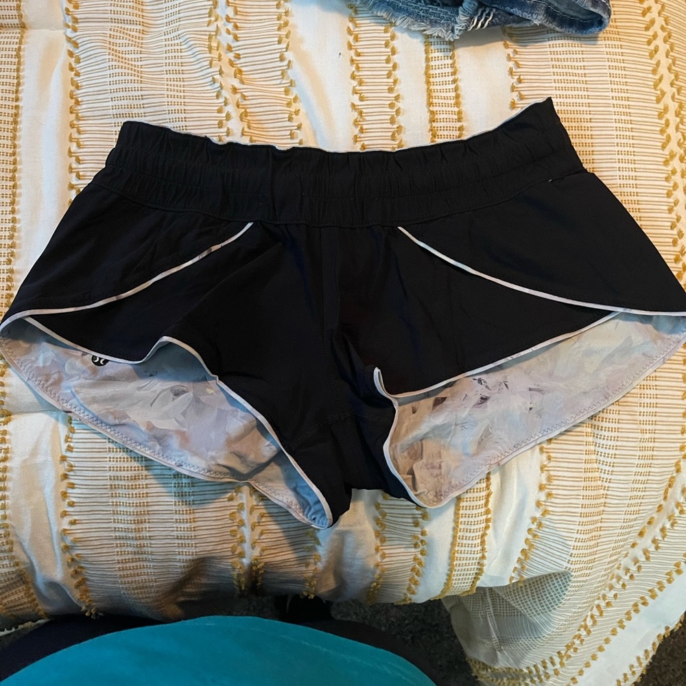 Size 4 lululemon reversible